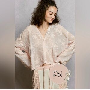 P2 POL new embroidered one size Soft pink button up top with hoodie boutique.